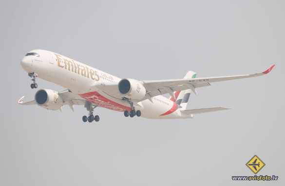 Airbus A350-941